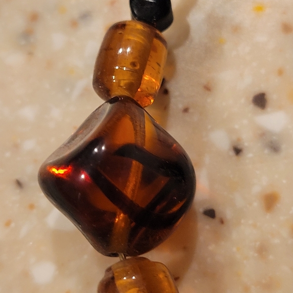 Tiger's Eye? Necklace - Picture 2 of 2